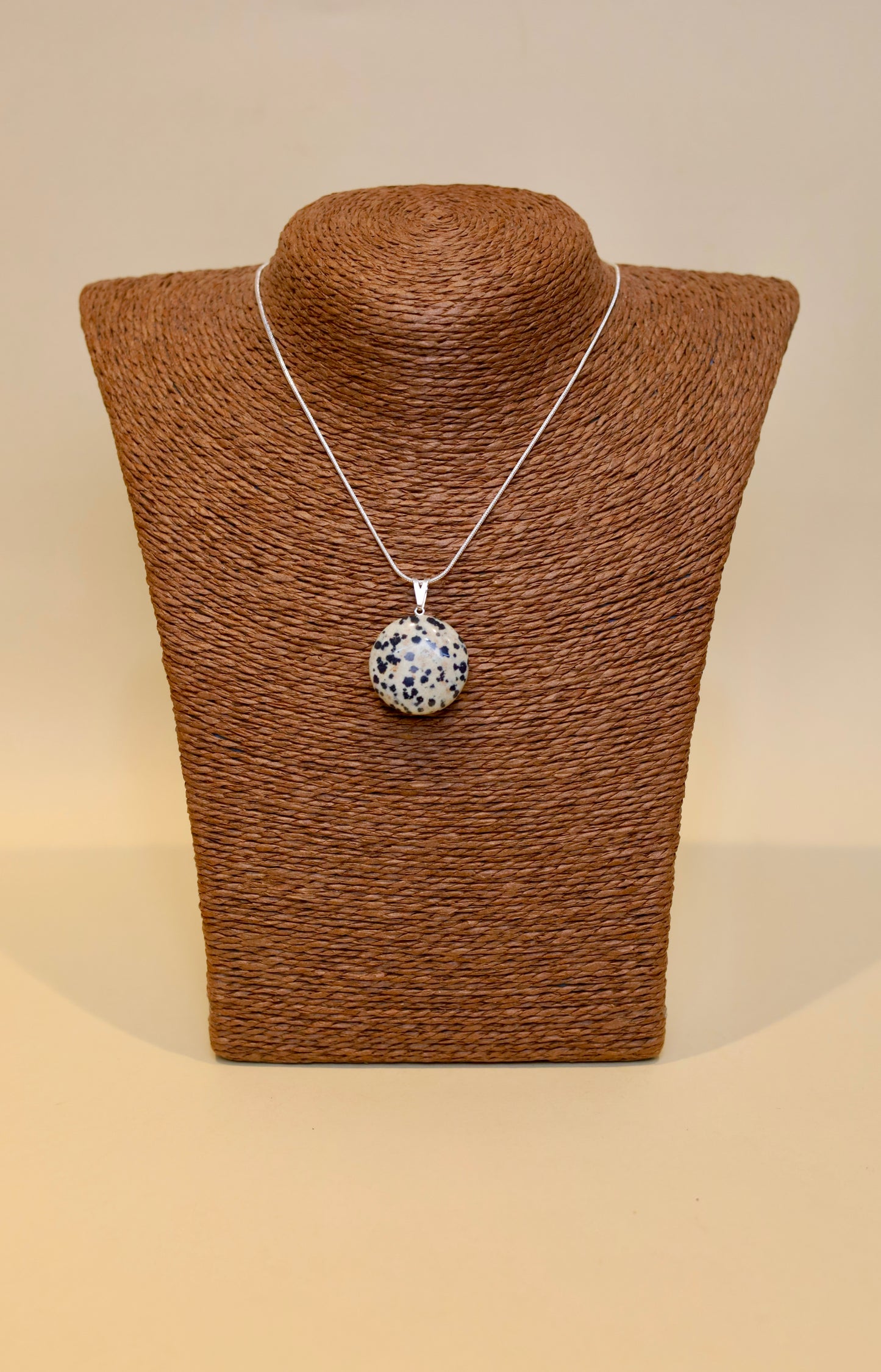 Luna Llena Dálmata - Enraizamiento - Dije