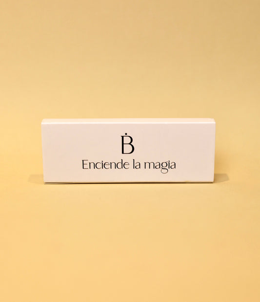 Fósforos “Enciende la magia” – Bóveda Natural